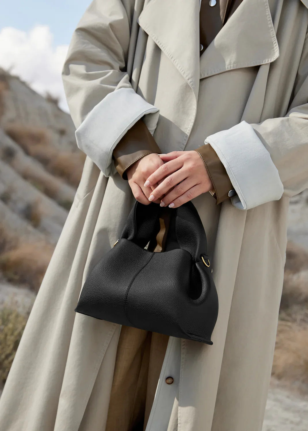 Numéro Neuf Mini Edition Textured Black