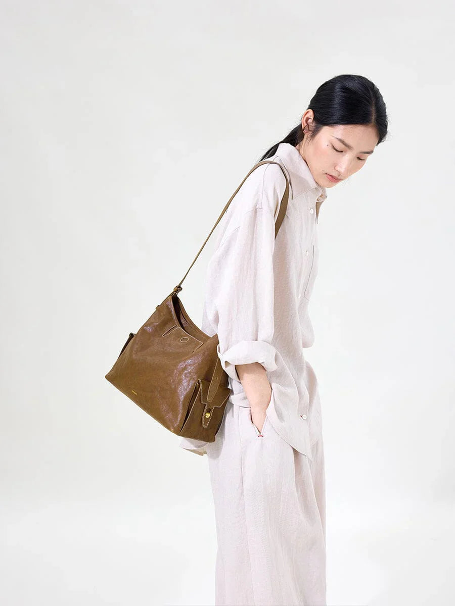 Medium Yore Hobo Bag - Sandal
